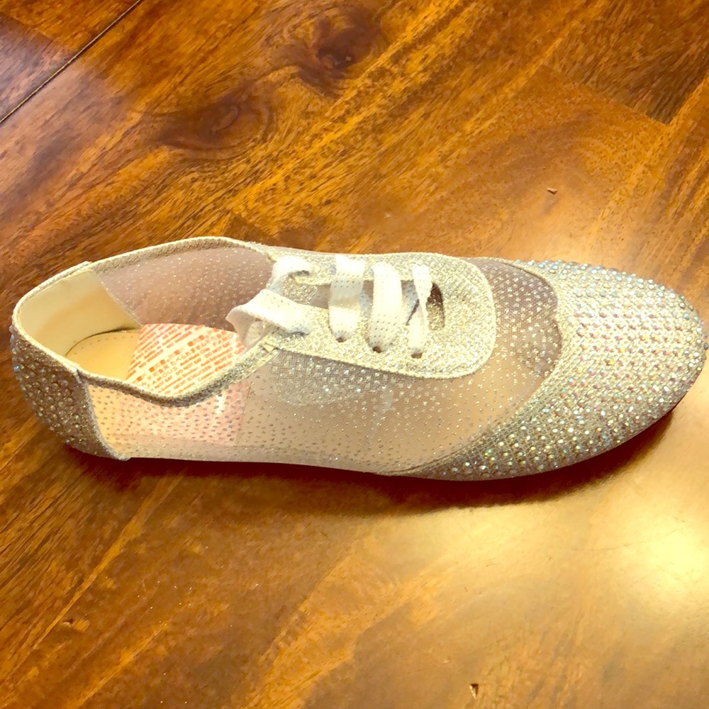 Rhinestone/Sequined Silver Laced Flats